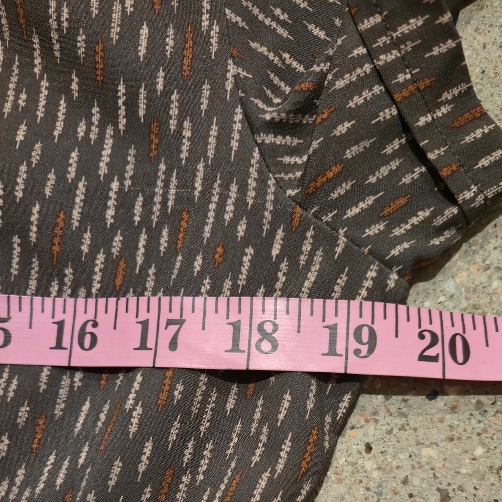REI Co-op Green Print Casual Dress | V-Neck, Drawstring Waist | Size M - Picture 7 of 9